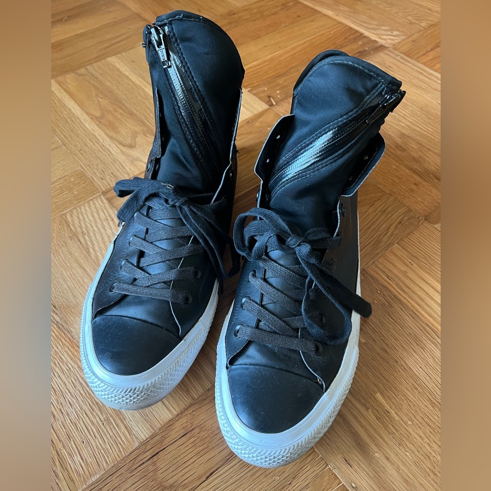 Men’s high top Converse sneakers